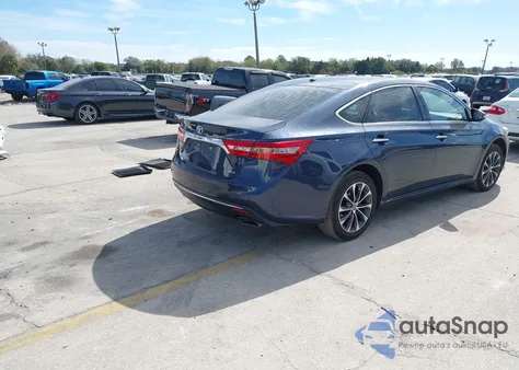 2018 Toyota Avalon Xle z USA, uszkodzony, nr VIN 4T1BK1EBXJU280356